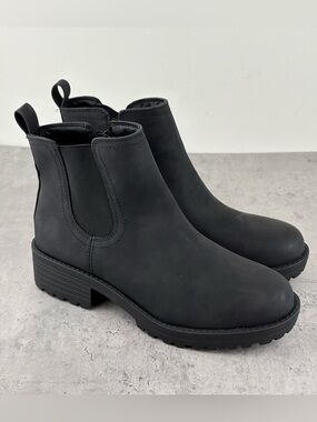 Buffalo David Bitton Anna Black Water Repellant Women's Chelsea Boots US 8.5 New